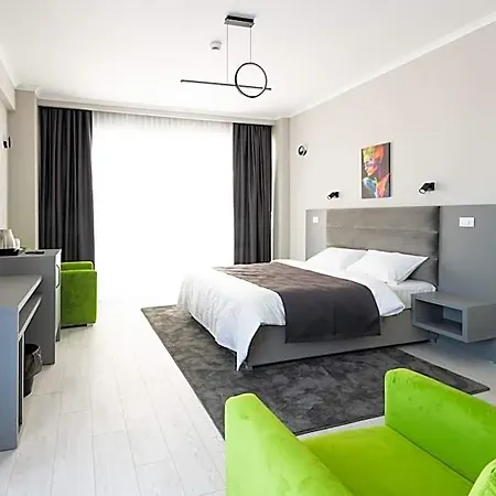 Hotel Javu 4*